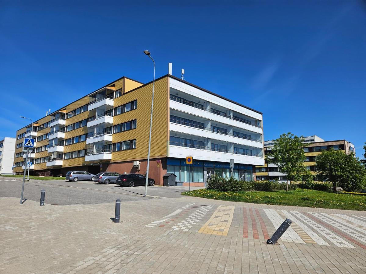 Arctic City Center Home Рованиеми Экстерьер фото